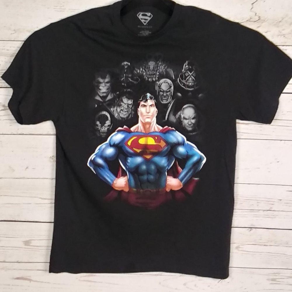 DC Comics Superman Size Large Abstract